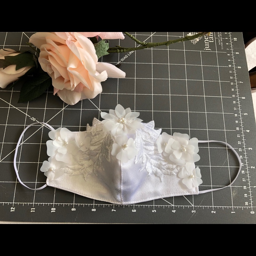 Bridal face mask